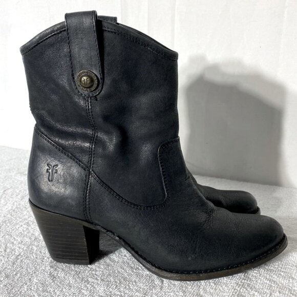 Frye Black Leather Jackie Button Short Western Style Boots Ankle Boots 7.5 - Picture 1 of 14